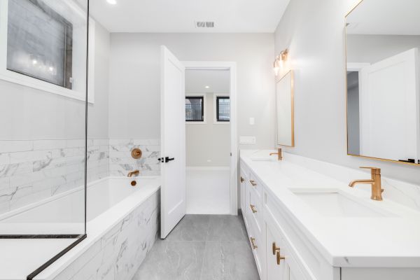 Cost of Bathroom Installation in Burleson